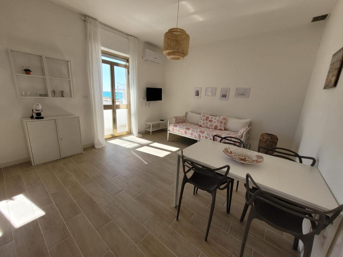 Appartamento Demetrio 50M Mare & Shopping Lido Marini Dış mekan fotoğraf